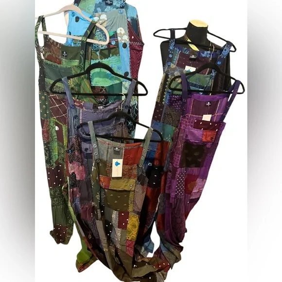 FRIDAY LIVE @dina_fiore FriYAY fab fun! 2pm EST! 🌺 like for times - Picture 3 of 14